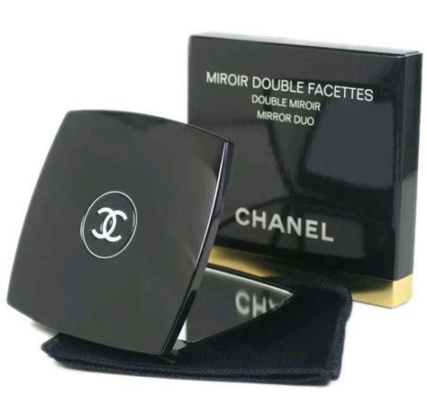 chanel mirror and free necklace|Chanel miroir mirror duo.